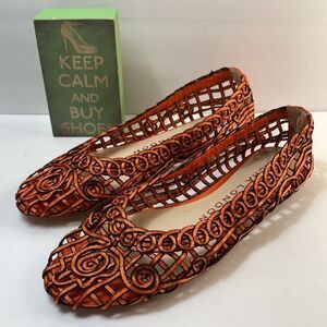 Sacha London Sz 8 Orange & Black Flats